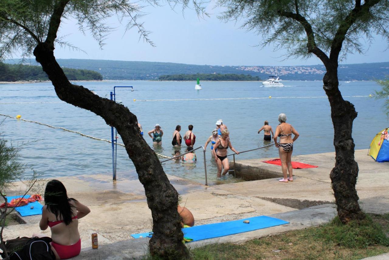 Apartments With A Swimming Pool Punat, Krk - 5378 Екстериор снимка